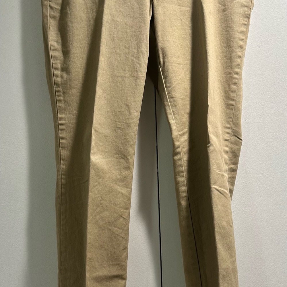 Girls adjustable khaki pants size 16

Very good, clean condition